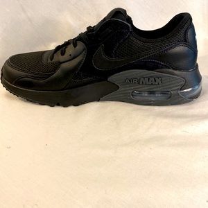 Nike Air Max Excee All Black